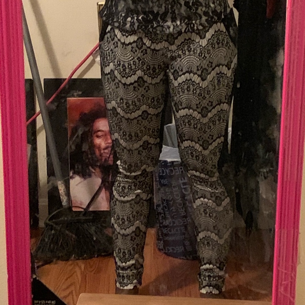 Lace Black & White Leggings